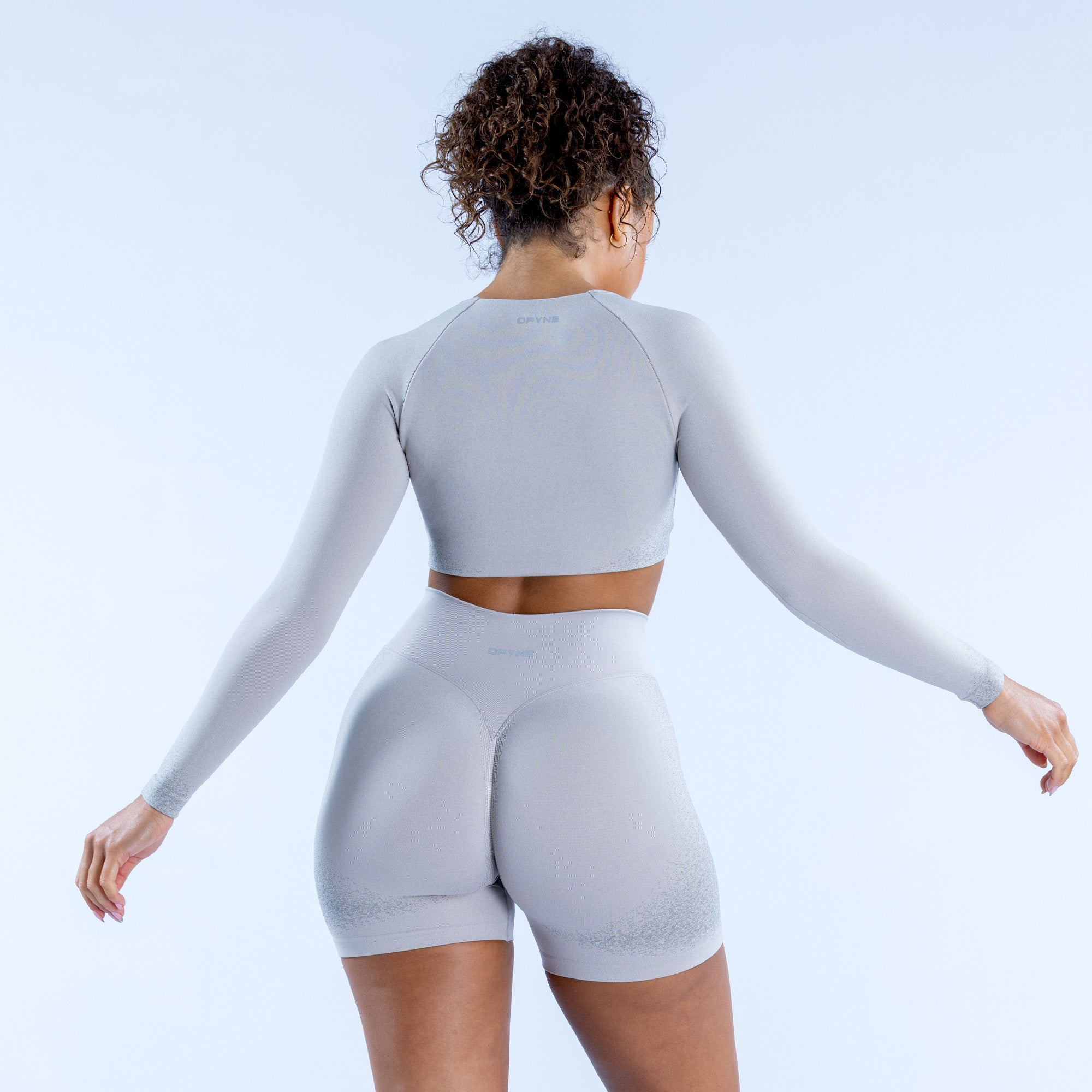 DFYNE Ignite Twist Front Crop Üst Kadın Açık Gri | KGAMJE702